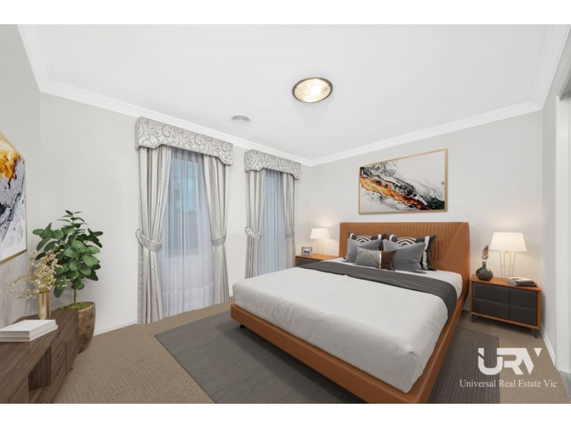 18 Pine Park Drive, Wollert VIC 3750