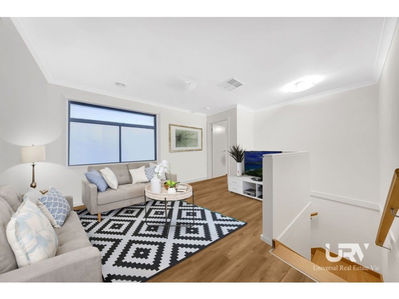 19 Chevery Street, Mickleham VIC 3064