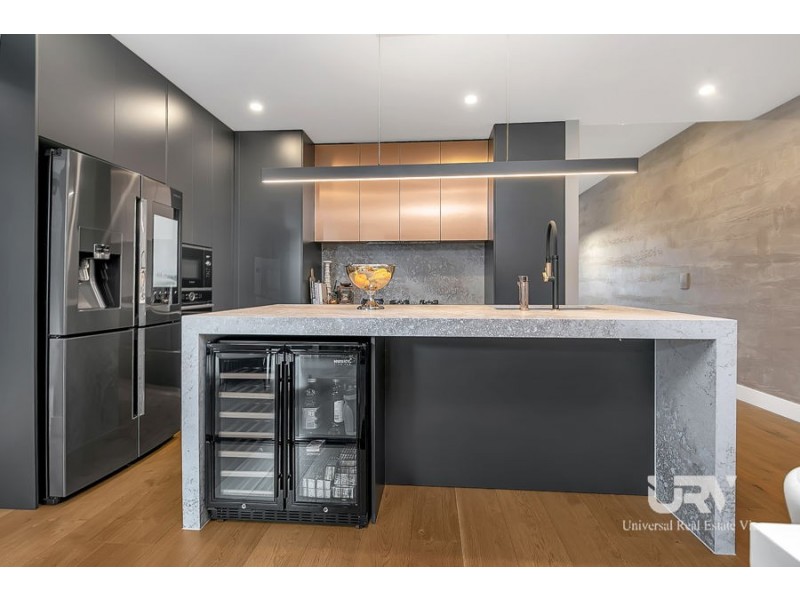 13 Camberwell Parade, Mickleham VIC 3064