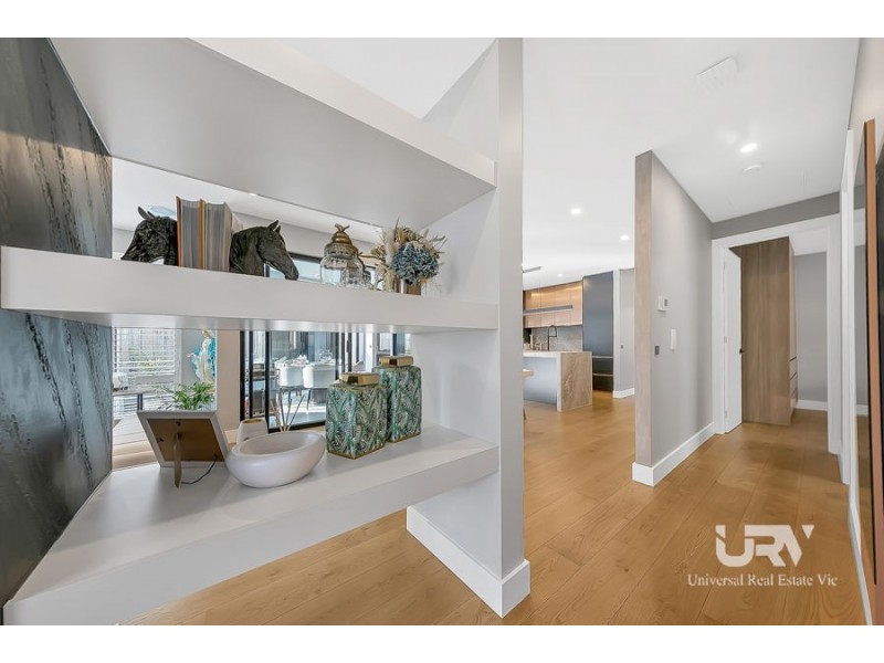 13 Camberwell Parade, Mickleham VIC 3064