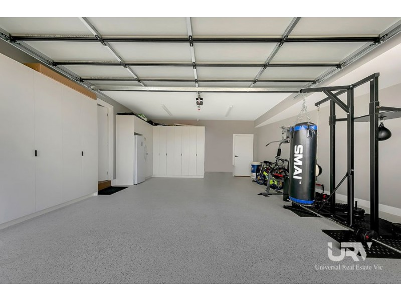 13 Camberwell Parade, Mickleham VIC 3064