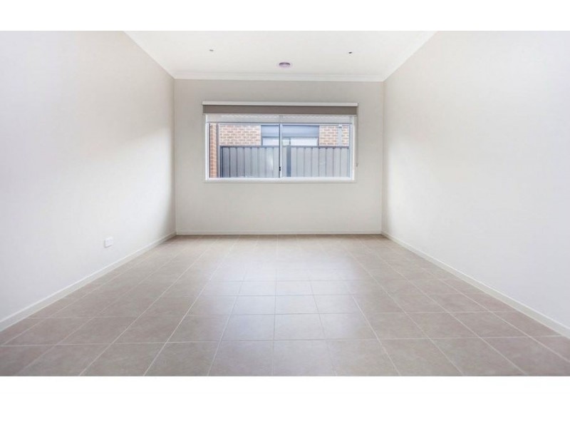 45 Mountleigh Circuit, Craigieburn VIC 3064