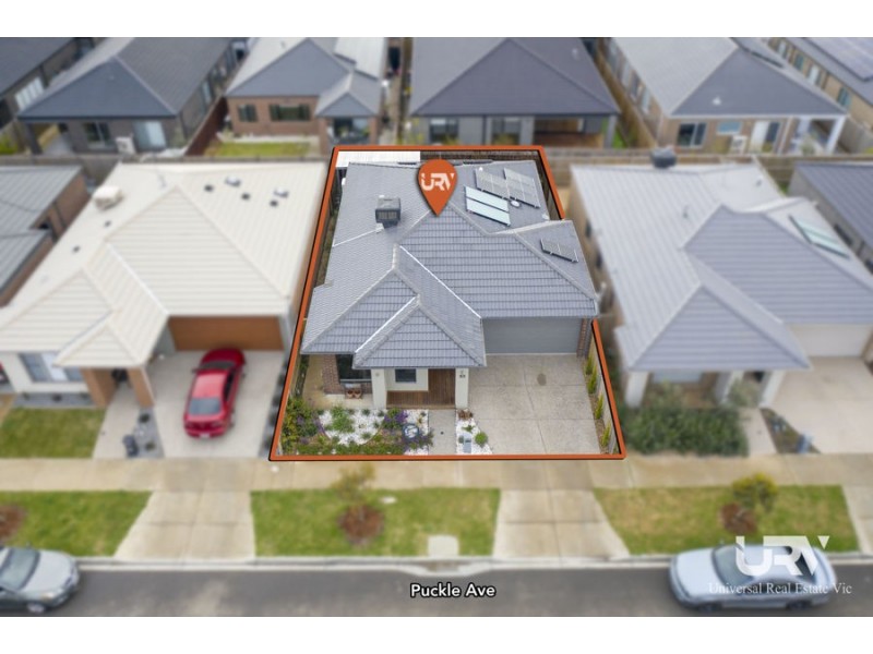 16 Puckle Avenue, Mickleham VIC 3064