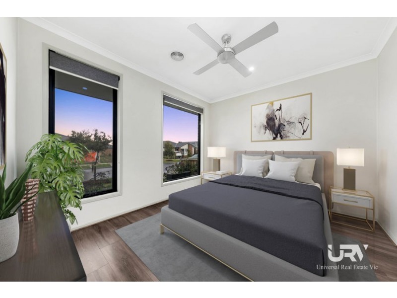 16 Puckle Avenue, Mickleham VIC 3064