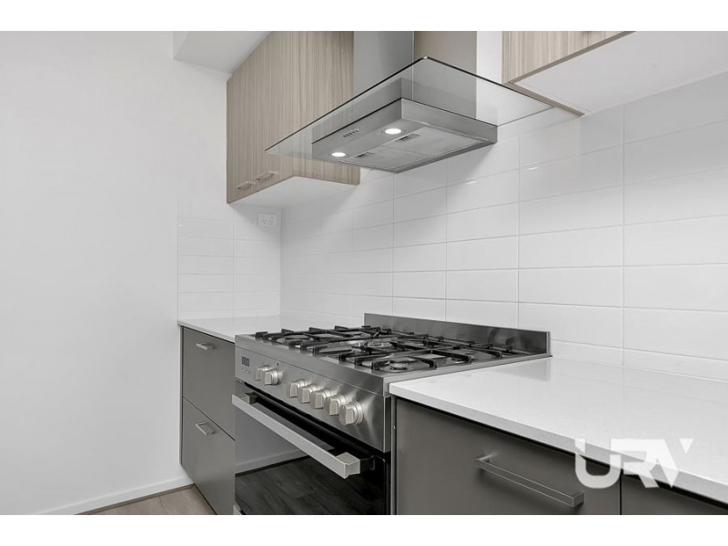 21 Brossard Road, Mickleham VIC 3064