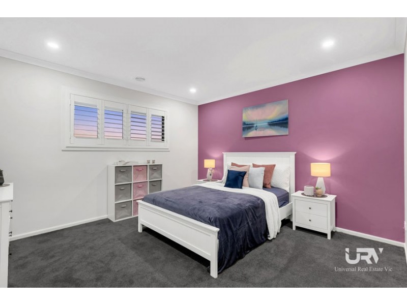 27 Guardian Street, Mickleham VIC 3064