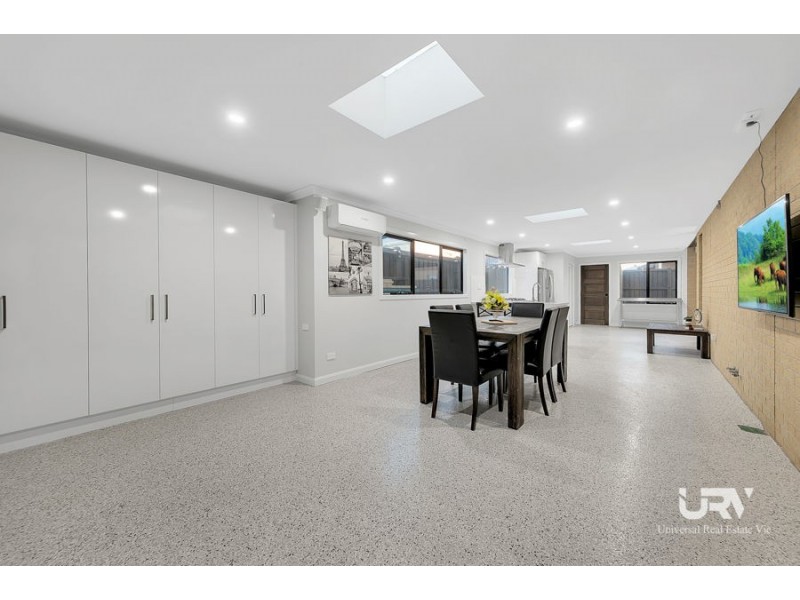 27 Guardian Street, Mickleham VIC 3064