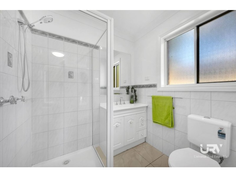 14 Golf View Drive, Craigieburn VIC 3064