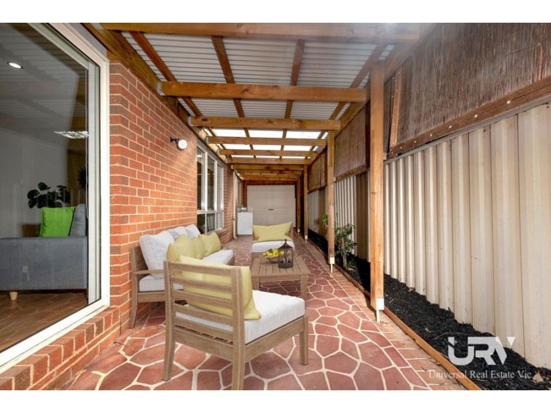 14 Golf View Drive, Craigieburn VIC 3064