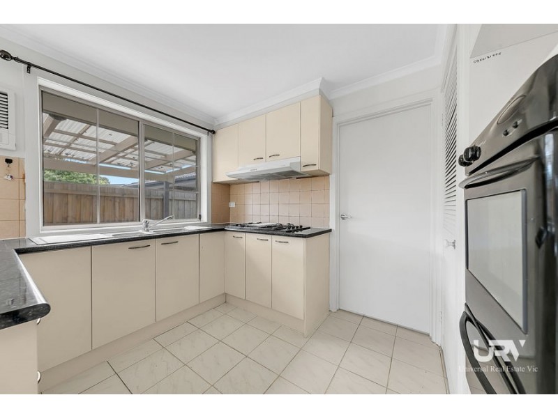 1/6 Clacton Court, Craigieburn VIC 3064