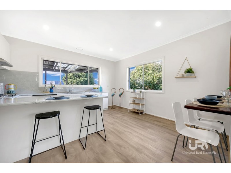 13 Crockett Avenue, Craigieburn VIC 3064