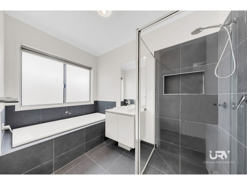 47 Nectar Street, Mickleham VIC 3064