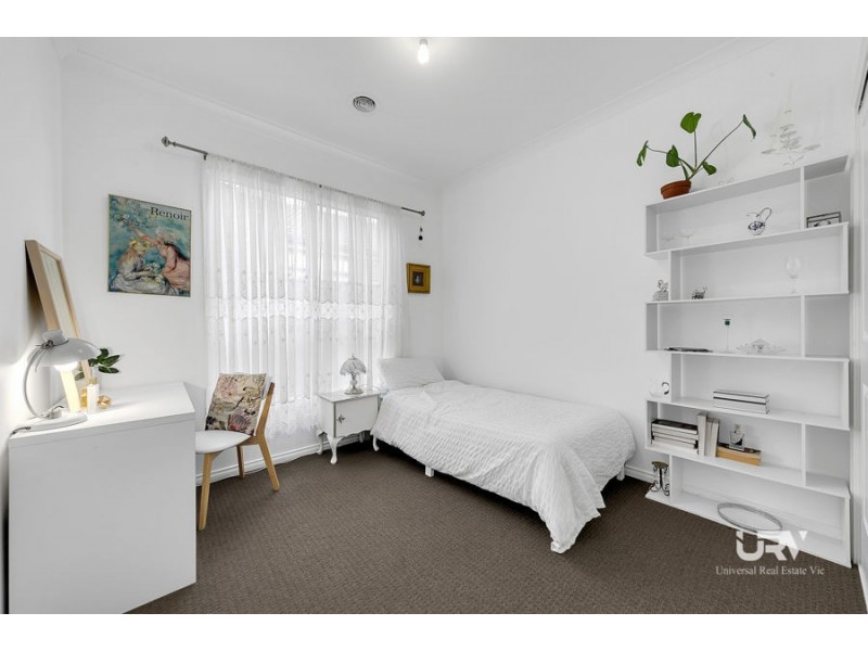 16 Classic Place, Craigieburn VIC 3064
