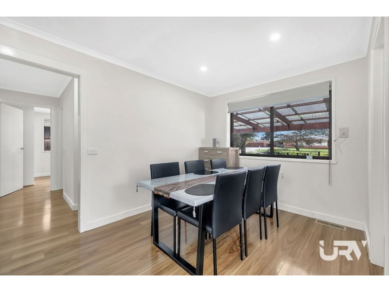 43 Langdon Crescent, Craigieburn VIC 3064