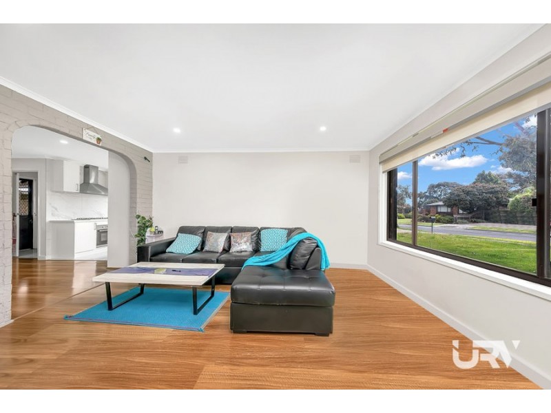 43 Langdon Crescent, Craigieburn VIC 3064