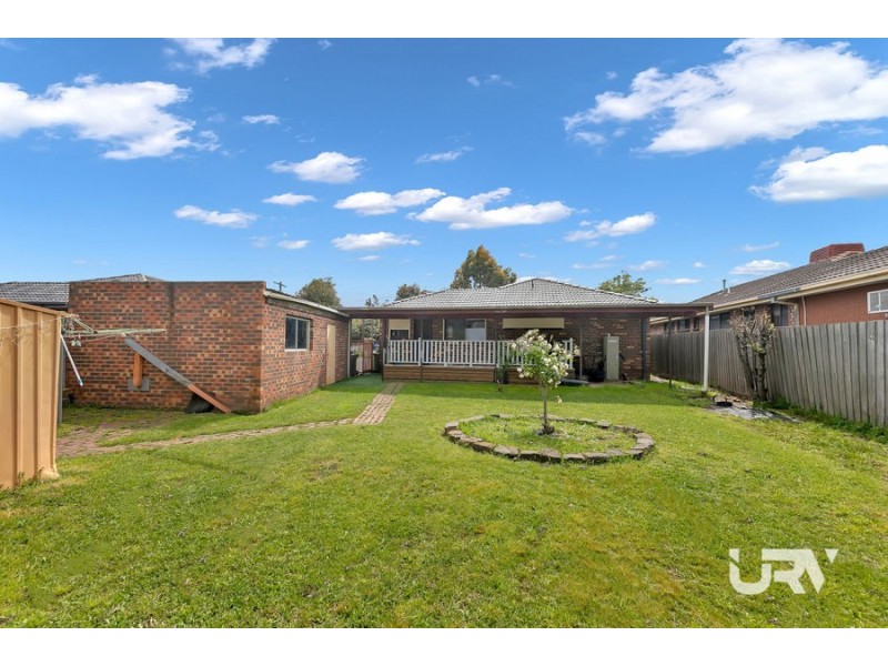 43 Langdon Crescent, Craigieburn VIC 3064