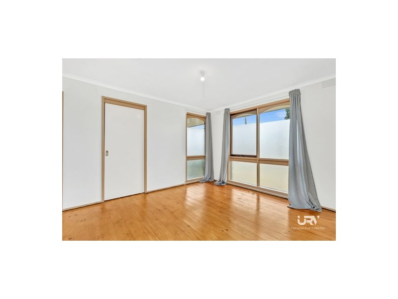 77 Langdon Crescent, Craigieburn VIC 3064