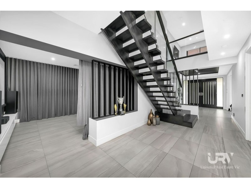 3 Arena Avenue, Roxburgh Park VIC 3064