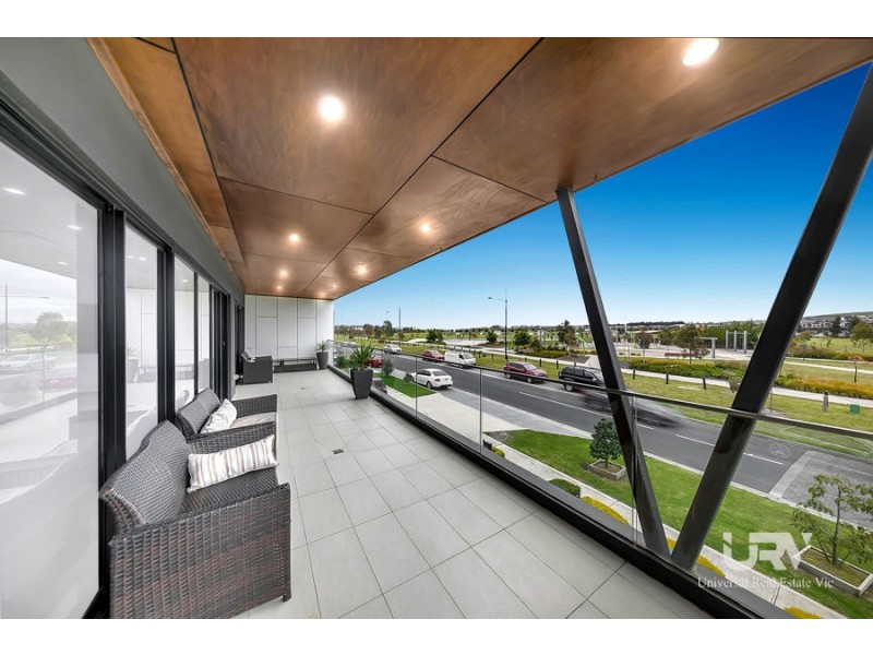 3 Arena Avenue, Roxburgh Park VIC 3064