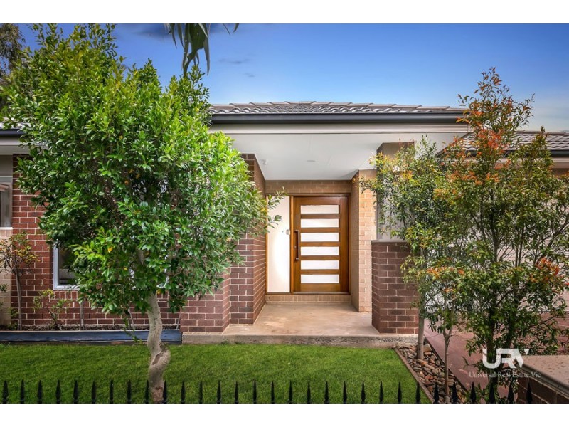 32 Ben Loman Circuit, Craigieburn VIC 3064