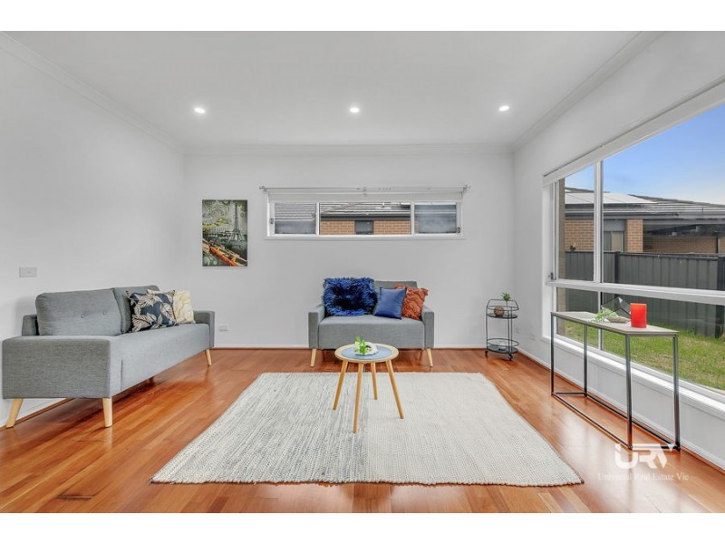32 Ben Loman Circuit, Craigieburn VIC 3064