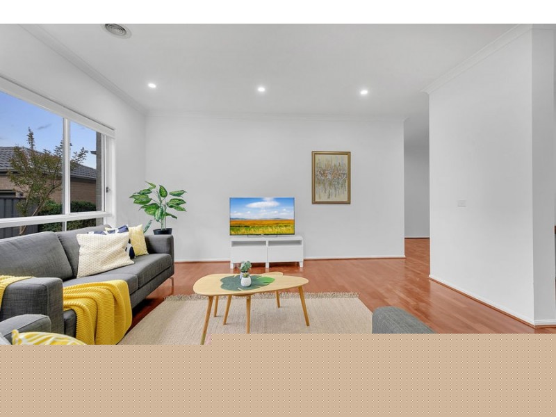 32 Ben Loman Circuit, Craigieburn VIC 3064