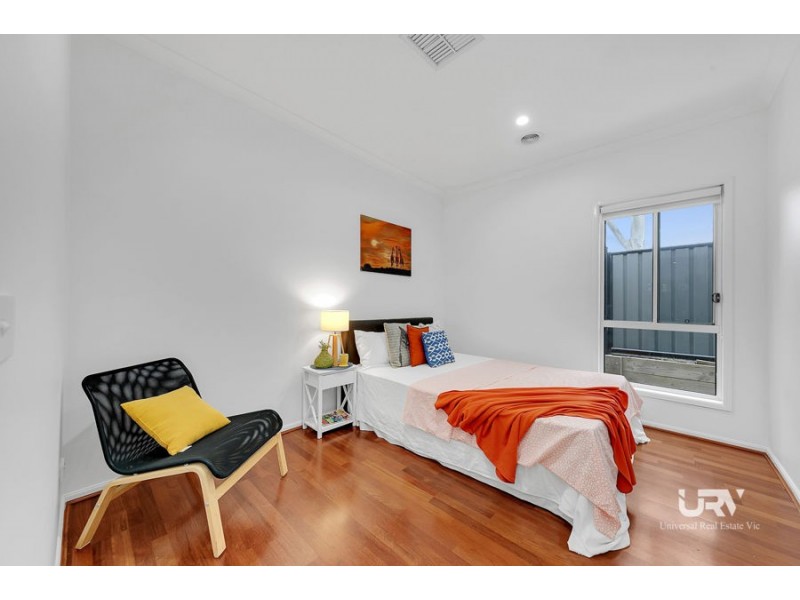 32 Ben Loman Circuit, Craigieburn VIC 3064