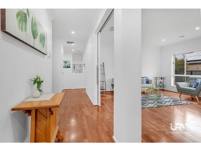 32 Ben Loman Circuit, Craigieburn VIC 3064