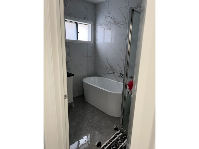 27 Gossia Avenue, Craigieburn VIC 3064