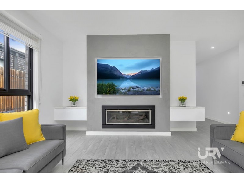 14 Echelon Street, Craigieburn VIC 3064
