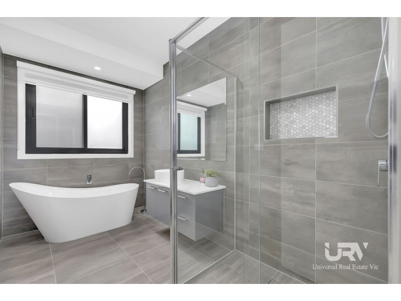 14 Echelon Street, Craigieburn VIC 3064