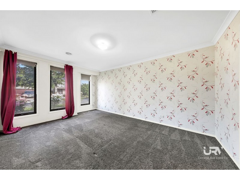 14 Primavera Dr, Mickleham VIC 3064