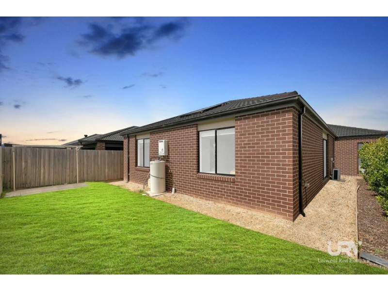 28 Brunning Rise, Wollert VIC 3750