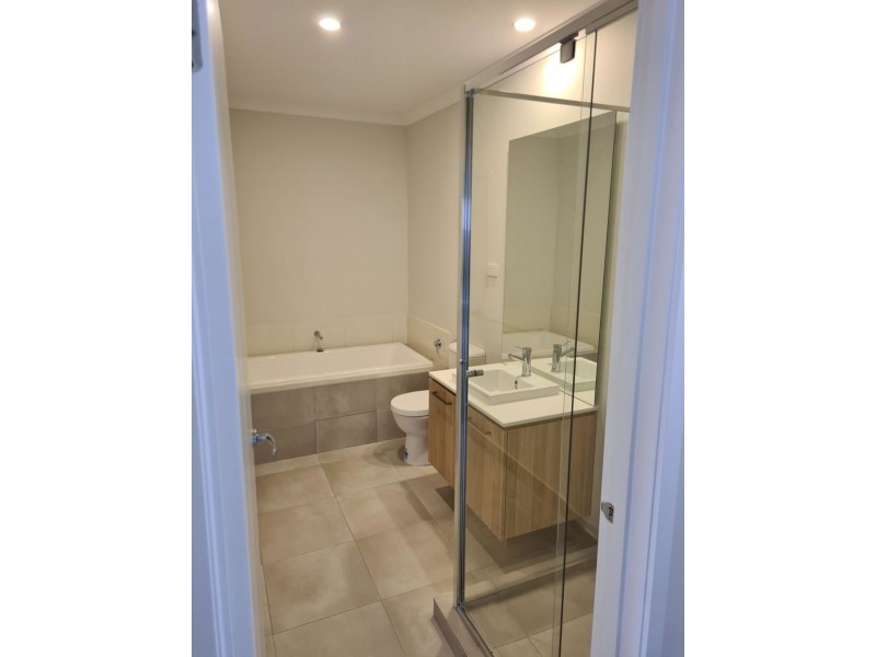 21 Sumar Drive, Craigieburn VIC 3064