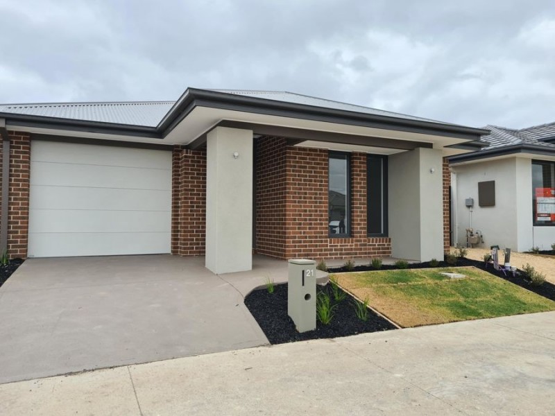 21 Sumar Drive, Craigieburn VIC 3064