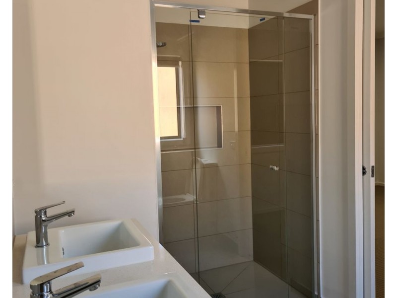 14 Coach Drive, Donnybrook VIC 3064