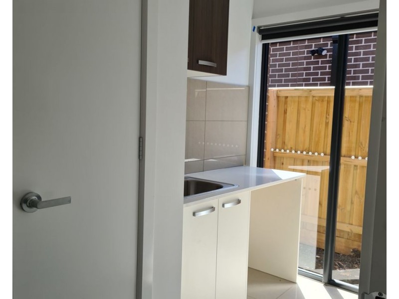 14 Coach Drive, Donnybrook VIC 3064