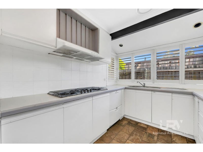 10 Spring Valley Avenue, Craigieburn VIC 3064