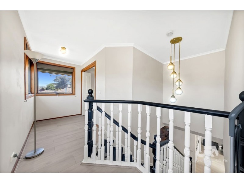 10 Spring Valley Avenue, Craigieburn VIC 3064