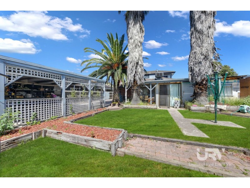 10 Spring Valley Avenue, Craigieburn VIC 3064