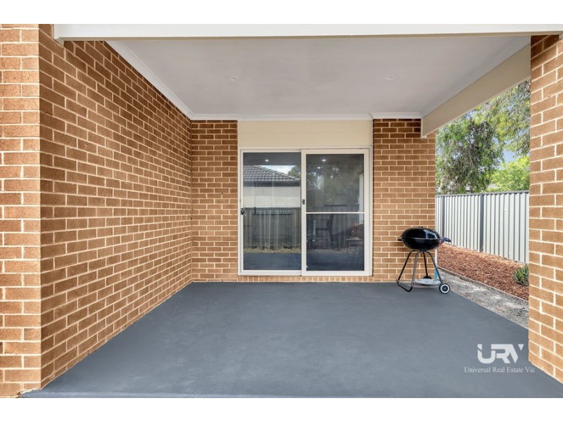 18 Watergum Avenue, Craigieburn VIC 3064
