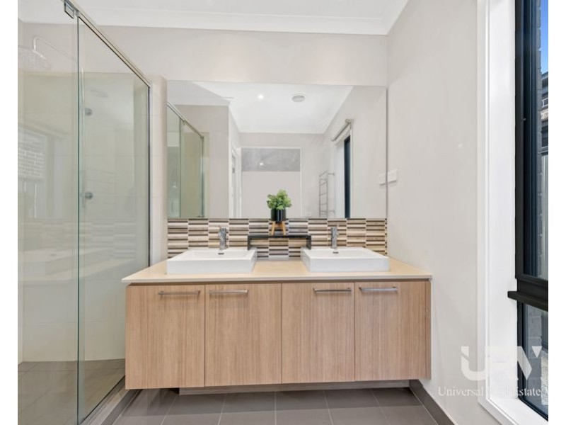 7 Tamarin Street, Craigieburn VIC 3064