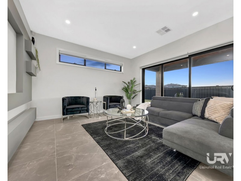 21 Tuxworth Drive, Kalkallo VIC 3064