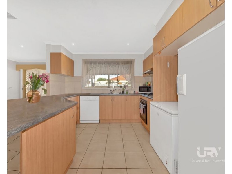 34 Hamilton Hume Parade, Craigieburn VIC 3064
