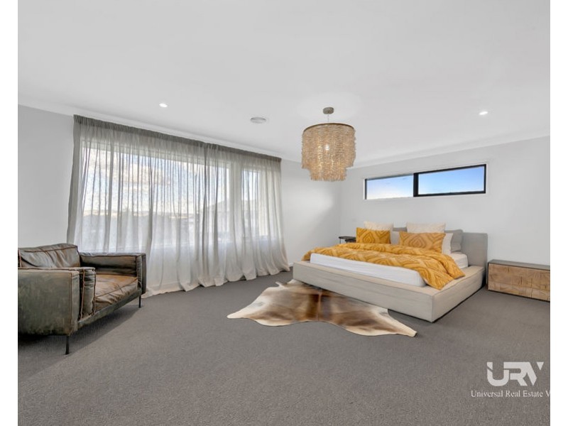 22 McCracken Avenue, Mickleham VIC 3064