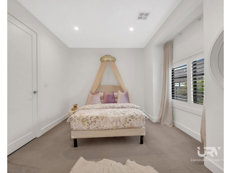 54 Brentwick Drive, Craigieburn VIC 3064