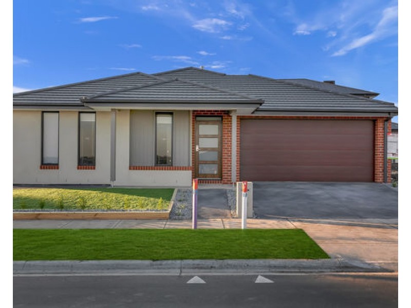 1 Flaubert Road, Craigieburn VIC 3064