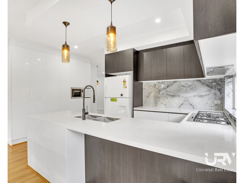 17 Schefflera Street, Craigieburn VIC 3064