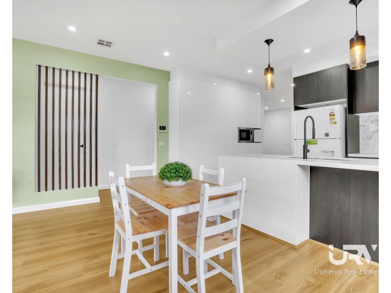 17 Schefflera Street, Craigieburn VIC 3064