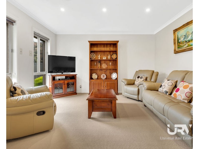 4 Lind Street, Craigieburn VIC 3064